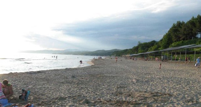 Вид на пляж в Пляхо