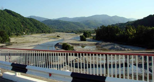 Река в районе поселка Шахе
